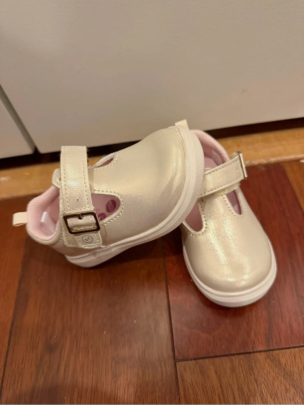 Girls' Stride Rite Rena Mary Jane shoes gold NEVER WORN